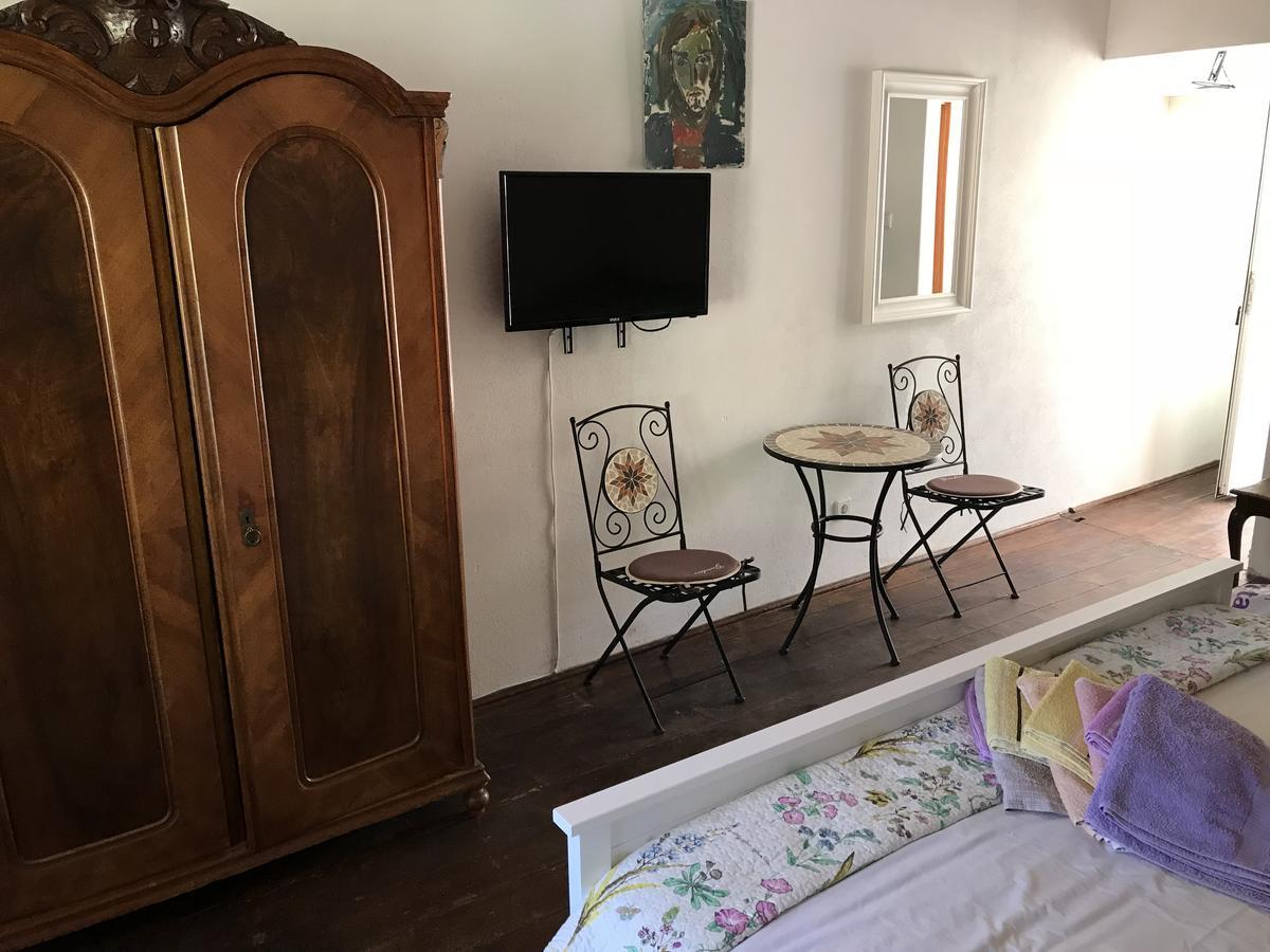 Hill House Marija Apartment Komiza Ngoại thất bức ảnh
